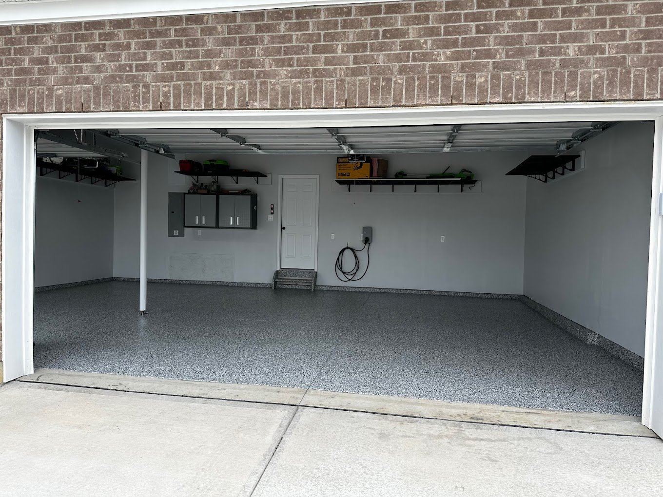 Your 1 Day Floor installation photo